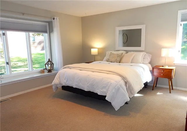 Photo 4 of Sale Pending at 43 Cambridge Ct, Fairport, NY 14450 | MLS# R1713329 | Listing updated on 2026-09-14