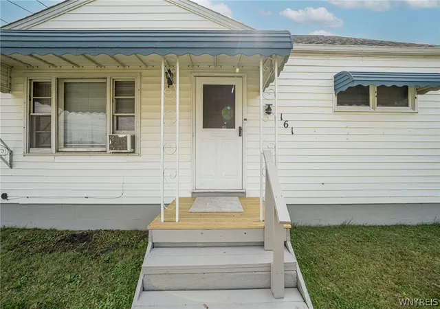 Photo 3 of Single family home for sale at 161 Klas Ave, Buffalo, NY 14224 | MLS# B1712364 | Listing updated on 2026-09-14