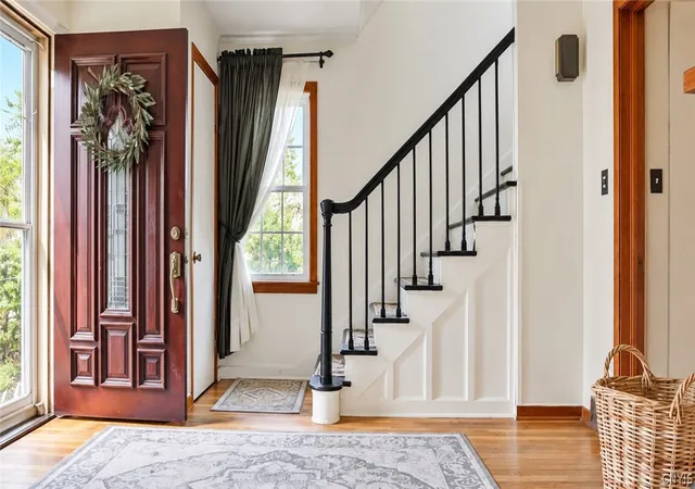 Photo 3 of Sale Pending at 7 Mcharrie St, Van Buren, NY 13027 | MLS# S1713246 | Listing updated on 2026-09-14