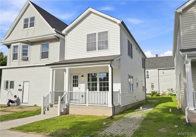 Photo 3 of Single family home for sale at 875 Prospect Ave, Buffalo, NY 14213 | MLS# B1711846 | Listing updated on 2026-09-10