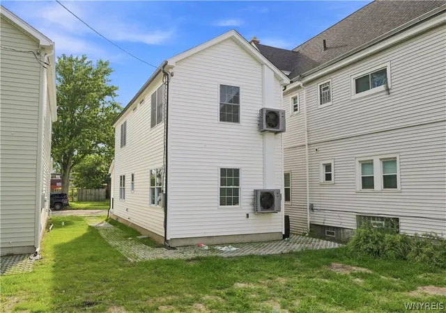 Photo 4 of Single family home for sale at 875 Prospect Ave, Buffalo, NY 14213 | MLS# B1711846 | Listing updated on 2026-09-10