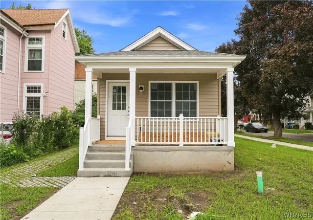 Photo 1 of Single family home for sale at 226 Maryland St, Buffalo, NY 14201 | MLS# B1711839 | Listing updated on 2026-09-09