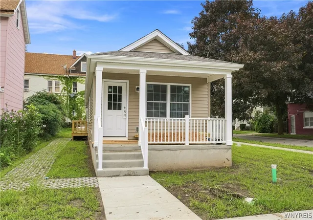Photo 2 of Single family home for sale at 226 Maryland St, Buffalo, NY 14201 | MLS# B1711839 | Listing updated on 2026-09-09