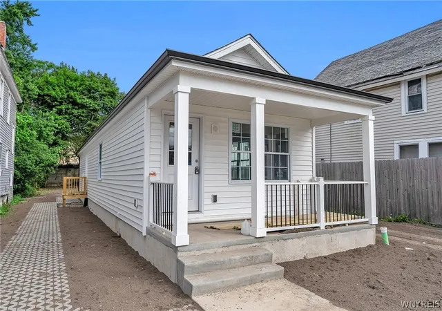 Photo 2 of Single family home for sale at 144 Hertel Ave, Buffalo, NY 14207 | MLS# B1711790 | Listing updated on 2026-09-09