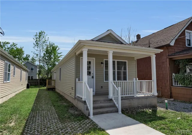 Photo 2 of Single family home for sale at 447 Berkshire Ave, Buffalo, NY 14215 | MLS# B1711294 | Listing updated on 2026-09-09