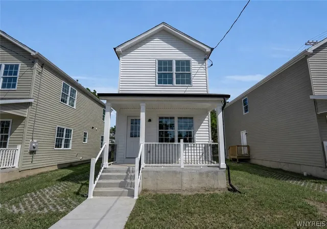 Photo 1 of Single family home for sale at 764 E Amherst St, Buffalo, NY 14215 | MLS# B1711256 | Listing updated on 2026-09-09