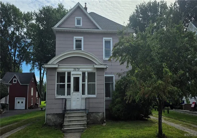 Photo 1 of Single family home for sale at 3579 Ransomville Rd, Ransomville, NY 14131 | MLS# B1713146 | Listing updated on 2026-09-10