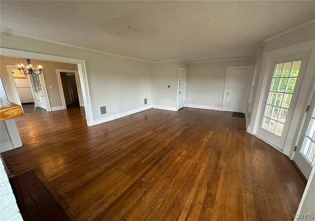 Photo 3 of Multi family home for sale at 119 Parkview Ave, Syracuse, NY 13207 | MLS# S1675122 | Listing updated on 2026-09-09