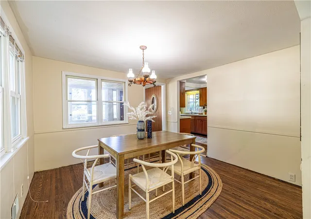 Photo 4 of Single family home for sale at 10 Scenic View Dr, Rochester, NY 14622 | MLS# R1712875 | Listing updated on 2026-09-12