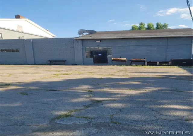 Photo 2 of Multi family home for sale at 1414 Main St, Niagara Falls, NY 14305 | MLS# B1713131 | Listing updated on 2026-09-09