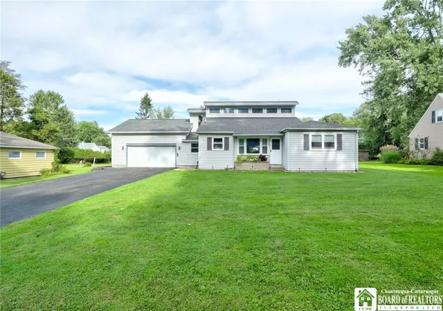 Photo 2 of Single family home for sale at 21 Stoneman Ave, Lakewood, NY 14750 | MLS# R1712851 | Listing updated on 2026-09-09