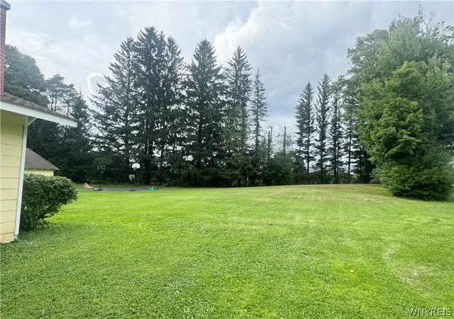 Photo 4 of Single family home for sale at 47 Medbury Ave, Cuba, NY 14727 | MLS# B1712926 | Listing updated on 2026-09-10