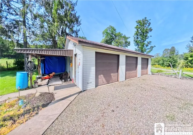 Photo 3 of Single family home for sale at 4007 Dry Brk Rd, Falconer, NY 14733 | MLS# R1713119 | Listing updated on 2026-09-10