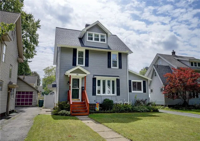 Photo 1 of Single family home for sale at 61 Elmcroft Rd, Rochester, NY 14609 | MLS# R1712045 | Listing updated on 2026-09-10