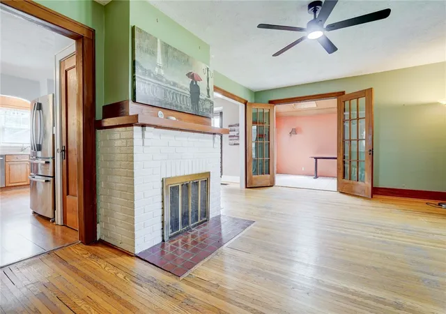 Photo 4 of Single family home for sale at 61 Elmcroft Rd, Rochester, NY 14609 | MLS# R1712045 | Listing updated on 2026-09-10