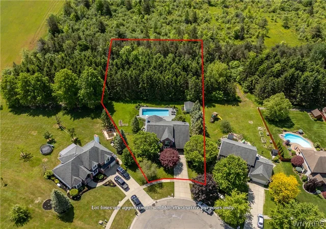 Photo 4 of Single family home for sale at 4168 Tasseff, Hamburg, NY 14075 | MLS# B1712335 | Listing updated on 2026-09-10