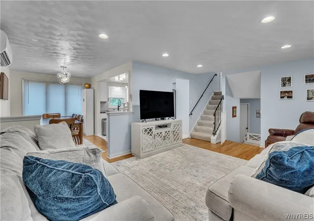Photo 4 of Sale Pending at 55 W Cavalier Dr, Buffalo, NY 14227 | MLS# B1713011 | Listing updated on 2026-09-15