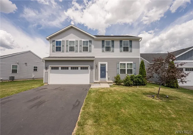 Photo 2 of Single family home for sale at 102 Florence Ln, Buffalo, NY 14228 | MLS# B1713130 | Listing updated on 2026-09-13