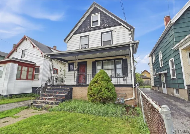 Photo 3 of Sale Pending at 25 Colfax Ave, Buffalo, NY 14215 | MLS# B1713459 | Listing updated on 2026-09-14