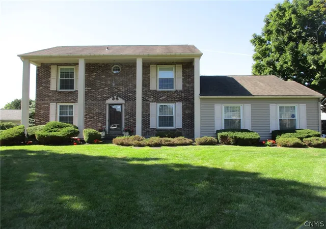 Photo 1 of Single family home for sale at 6081 Meadow Dr, Cicero, NY 13039 | MLS# S1713301 | Listing updated on 2026-09-12