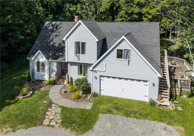 Photo 2 of Single family home for sale at 715 Rosa Cir, Delhi, NY 13753 | MLS# R1713211 | Listing updated on 2026-09-11