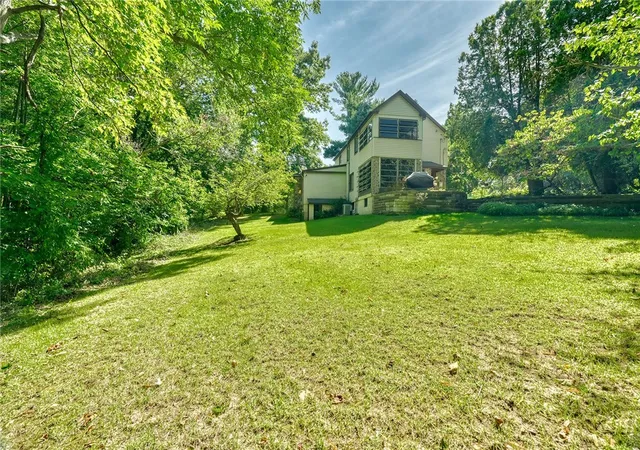 Photo 4 of Single family home for sale at 560 Van Alstyne Rd, Webster, NY 14580 | MLS# R1713290 | Listing updated on 2026-09-12
