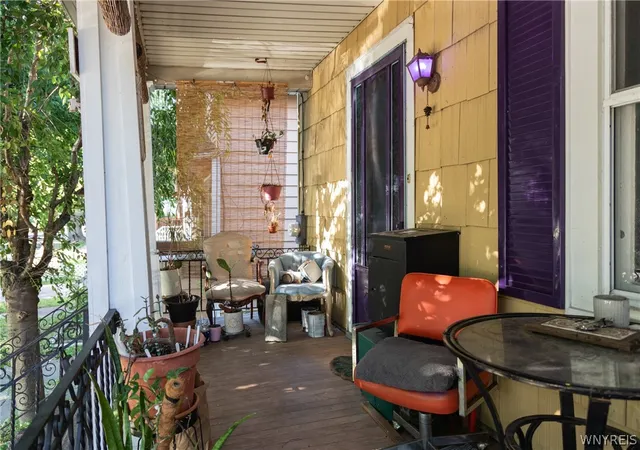 Photo 2 of Single family home for sale at 117 Davey St, Buffalo, NY 14206 | MLS# B1713899 | Listing updated on 2026-09-10