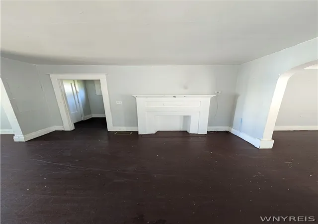 Listing Photo 5 - Condo for sale in building located at 653 Minnesota Ave, Buffalo, NY 14215