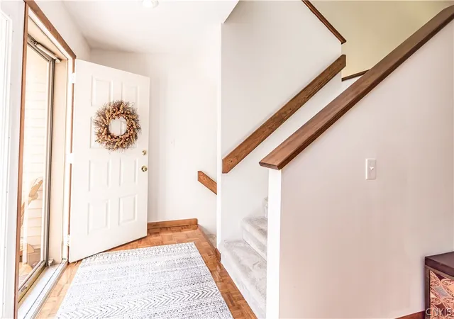 Photo 3 of Condo for sale at 109 White Heron Cir, Fayetteville, NY 13066 | MLS# S1713931 | Listing updated on 2026-09-11