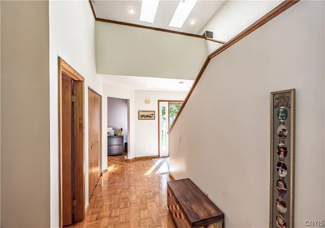Photo 4 of Condo for sale at 109 White Heron Cir, Fayetteville, NY 13066 | MLS# S1713931 | Listing updated on 2026-09-11