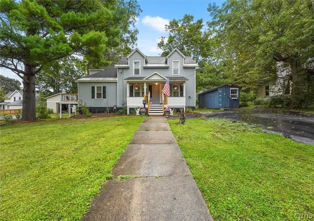 Photo 3 of Single family home for sale at 4 North St, Marcellus, NY 13108 | MLS# S1713218 | Listing updated on 2026-09-11