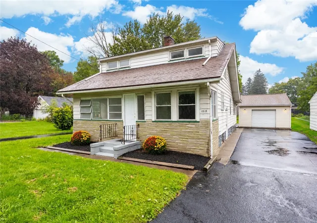 Photo 1 of Multi family home for sale at 1518 Chili Ave, Rochester, NY 14624 | MLS# R1709597 | Listing updated on 2026-09-12
