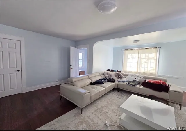 Listing Photo 5 - Condo for sale in building located at 77 Clarence Ave, Buffalo, NY 14215