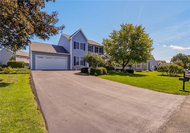 Photo 3 of Sale Pending at 5792 Pinwheel Cir, East Syracuse, NY 13057 | MLS# S1713082 | Listing updated on 2026-09-14