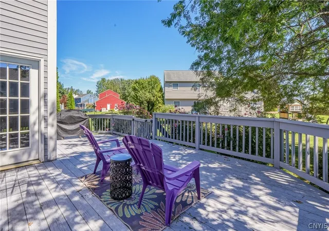 Photo 3 of Sale Pending at 5792 Pinwheel Cir, East Syracuse, NY 13057 | MLS# S1713082 | Listing updated on 2026-09-14