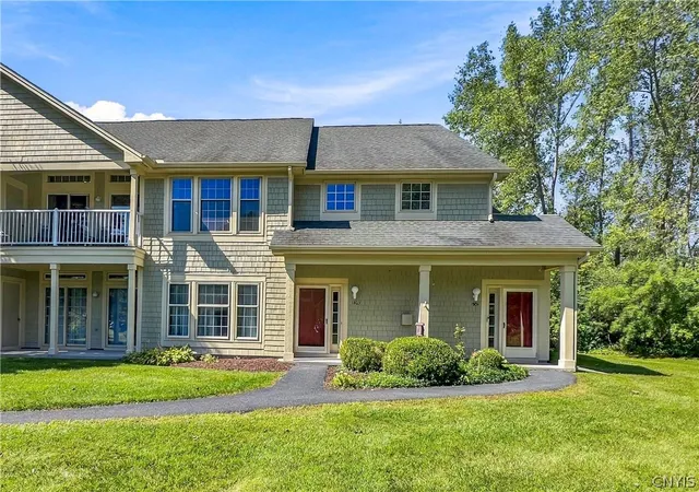 Photo 3 of Sale Pending at 1504 Greymoor, Baldwinsville, NY 13027 | MLS# S1713992 | Listing updated on 2026-09-14