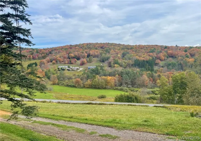 Photo 3 of Single family home for sale at 629 New Kingston Rd, New Kingston, NY 12459 | MLS# B1713831 | Listing updated on 2026-09-11