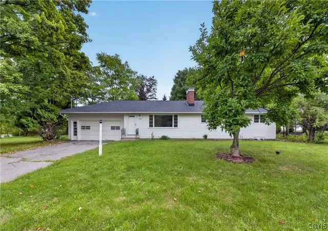 Photo 1 of Single family home for sale at 2601 E Colvin St, Syracuse, NY 13224 | MLS# S1713680 | Listing updated on 2026-09-16