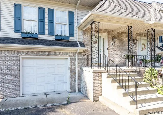 Condo for sale at 54 Park Ln Ct, Buffalo, NY 14221 | MLS# B1714096
