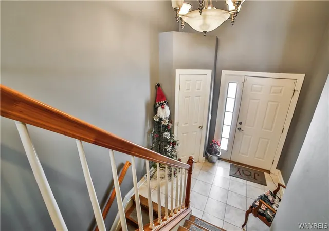 Listing Photo 4 - Condo for sale in building located at 54 Park Ln Ct, Buffalo, NY 14221
