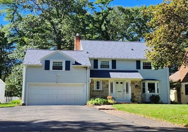 Photo 3 of Single family home for sale at 287 Winona Blvd, Rochester, NY 14617 | MLS# R1713903 | Listing updated on 2026-09-14
