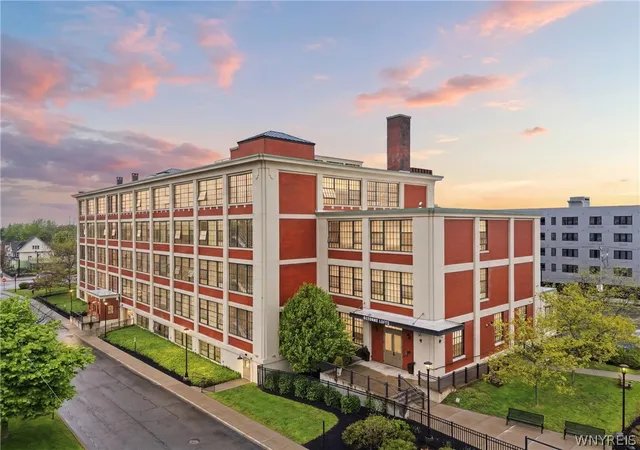 Photo 2 of Condo for sale at 2917 Main St, Buffalo, NY 14214 | MLS# B1713712 | Listing updated on 2026-09-11