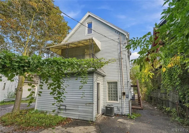 Photo 3 of House for sale at 557 Hertel Ave, Buffalo, NY 14207 | MLS# B1713757 | Listing updated on 2026-09-11