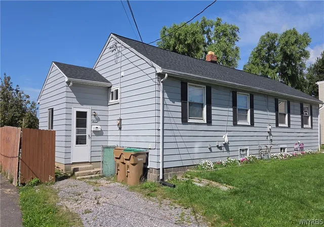 Multi family home for sale at 18 Sandstone Dr #16, Buffalo, NY 14225 | MLS# B1714174
