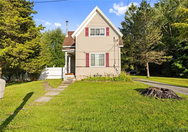 Single family home for sale at 78 North St, Cleveland, NY 13042 | MLS# S1712664