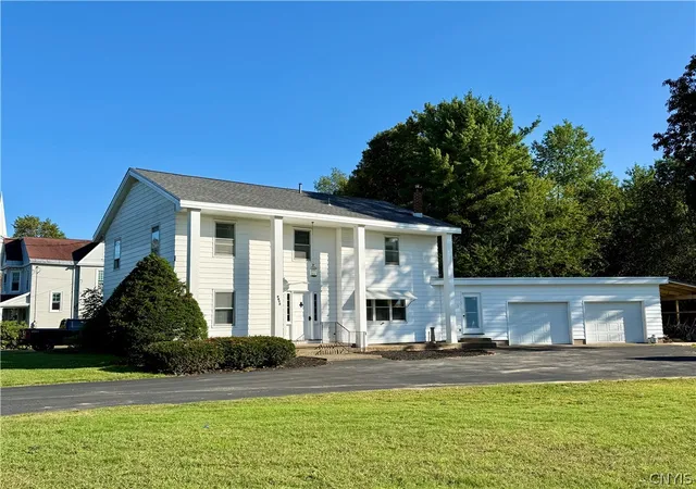 Photo 1 of Single family home for sale at 2872 Main St, Blossvale, NY 13308 | MLS# S1714013 | Listing updated on 2026-09-21