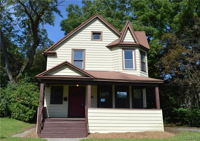 Photo 1 of Single family home for sale at 214 Gordon Ave, Syracuse, NY 13207 | MLS# S1713990 | Listing updated on 2026-09-12