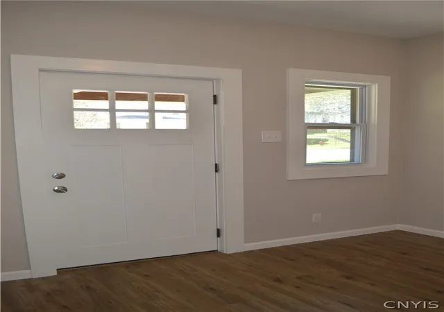 Photo 3 of Single family home for sale at 214 Gordon Ave, Syracuse, NY 13207 | MLS# S1713990 | Listing updated on 2026-09-12