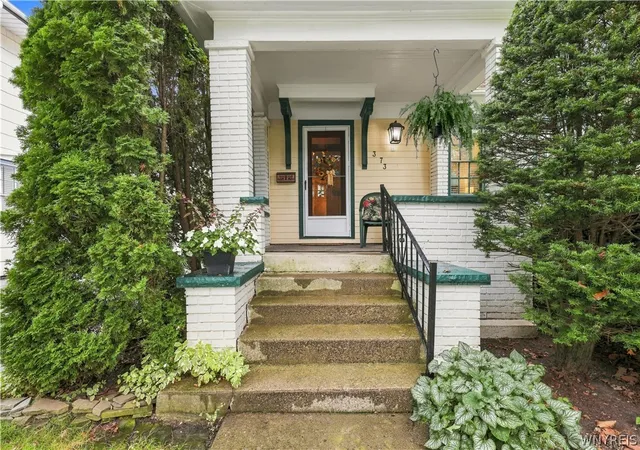 Photo 4 of Single family home for sale at 373 Woodbridge Ave, Buffalo, NY 14214 | MLS# B1714125 | Listing updated on 2026-09-12