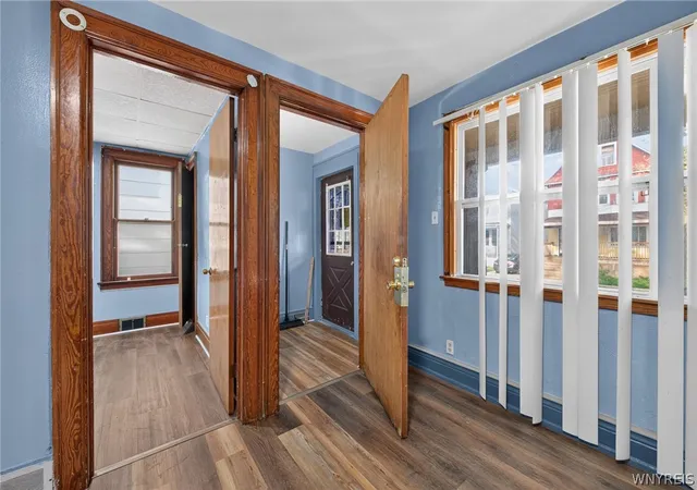 Photo 4 of Multi family home for sale at 114 Moselle St, Buffalo, NY 14211 | MLS# B1714026 | Listing updated on 2026-09-14
